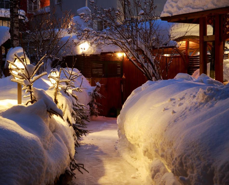 Hotel Cavallino Bianco - Weisses Roessl San Candido Esterno foto